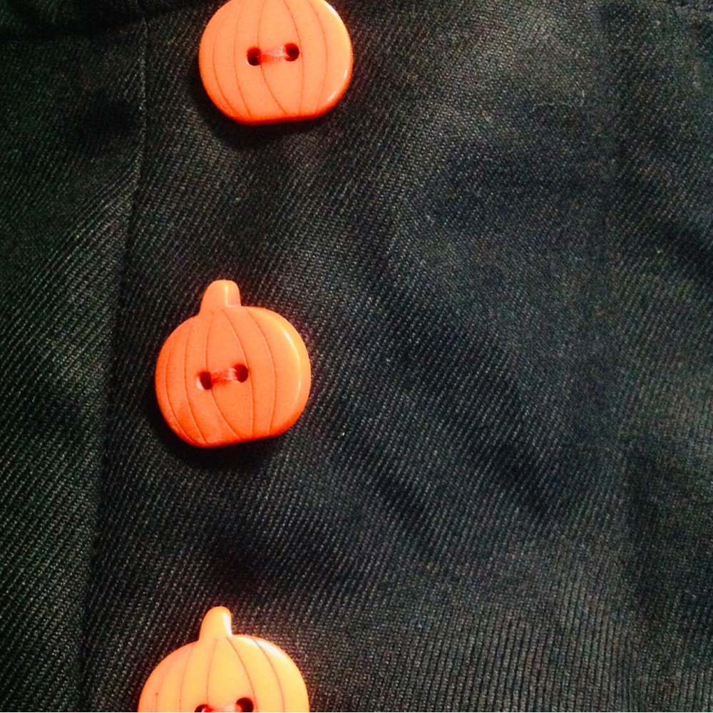 PUMPKIN BUTTON PLEATED SKIRT - Picture 5 of 7